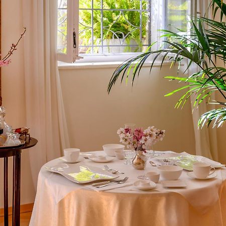 Palace Schoen Milesi - Esense Of Prestige - Private Pool - Free Parking - Old Money Style Luxury Rooms - Walking Distance To The Old Town, The Beach And All Amenities - Buralux Properties Split Buitenkant foto